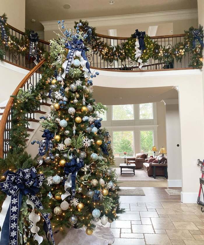Blue Christmas Decor