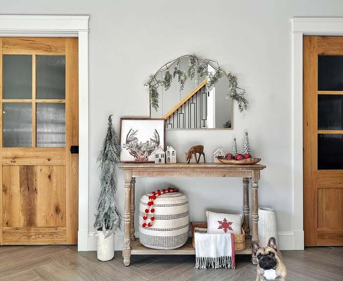 christmas entryway table decor