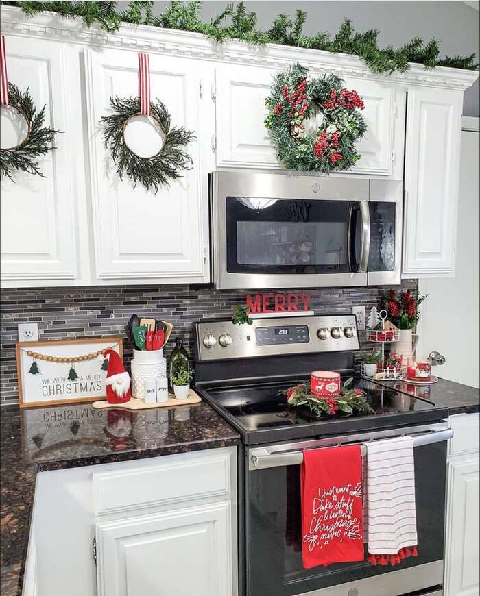 christmas kitchen decor ideas cabinets rustic