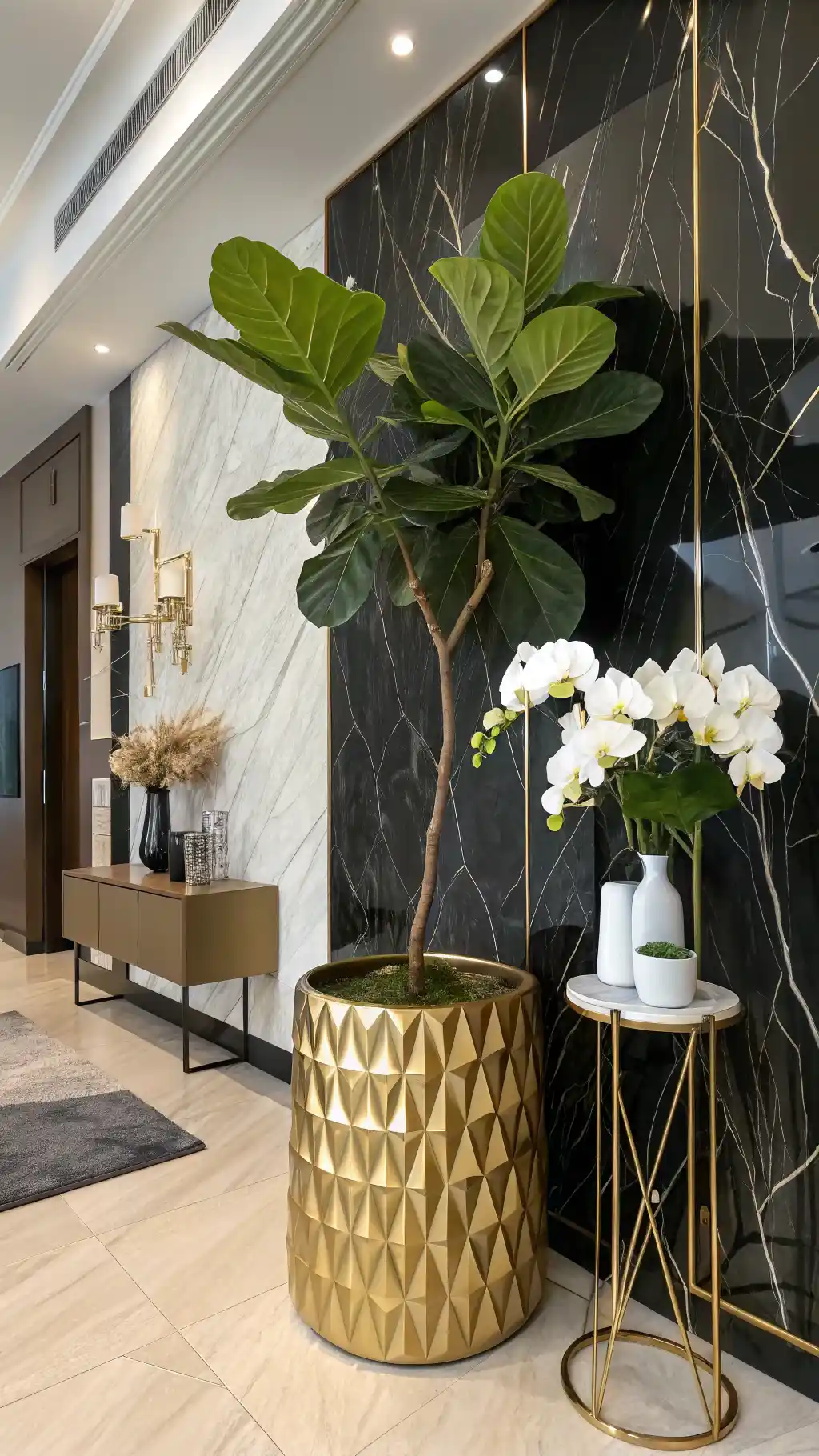 Sculptural Greenery & Gold