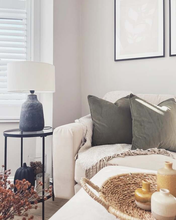 corner table living room