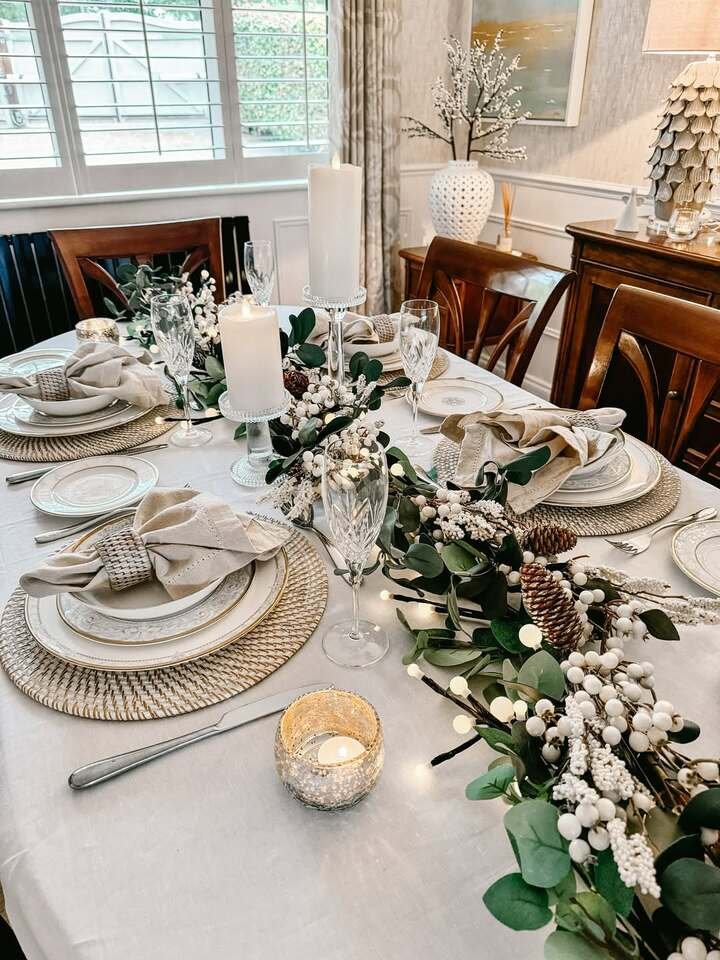 dining room table decor