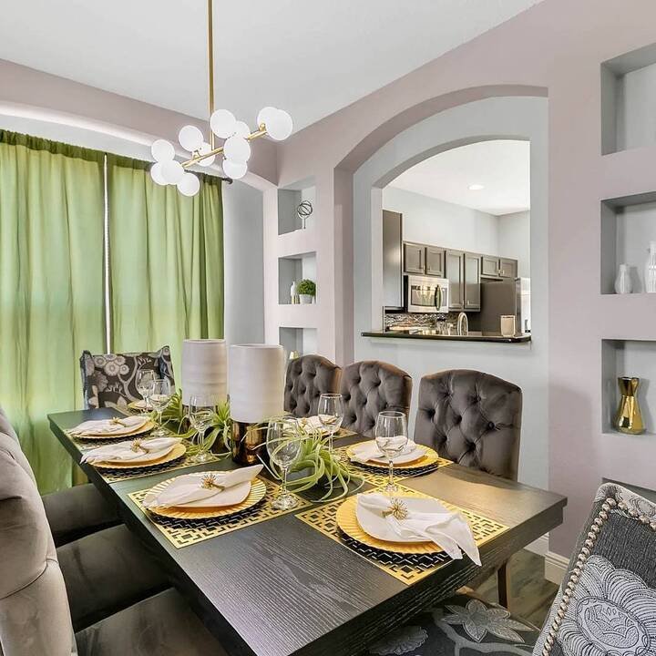 dining room table decor