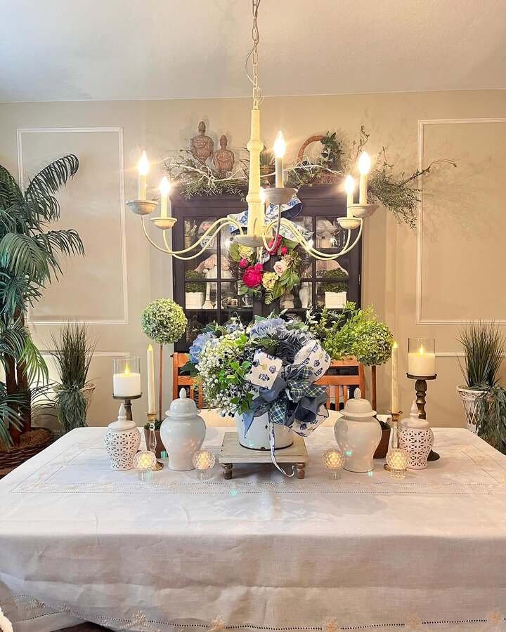 dining room table decor