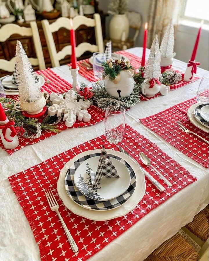 dining room table decor