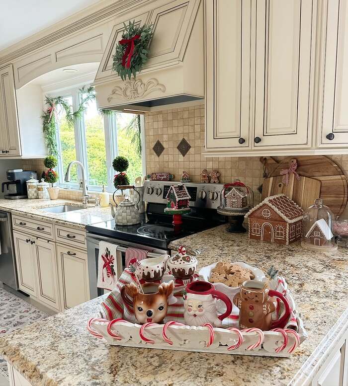 farmhouse christmas kitchen